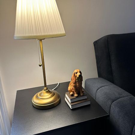 Guest&Rest Ealing 5 Apartment Bagian luar foto